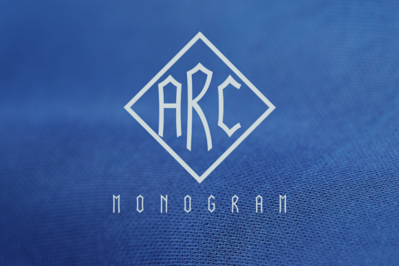 Arc: The Display Font That Makes Your Craft Designs Shine